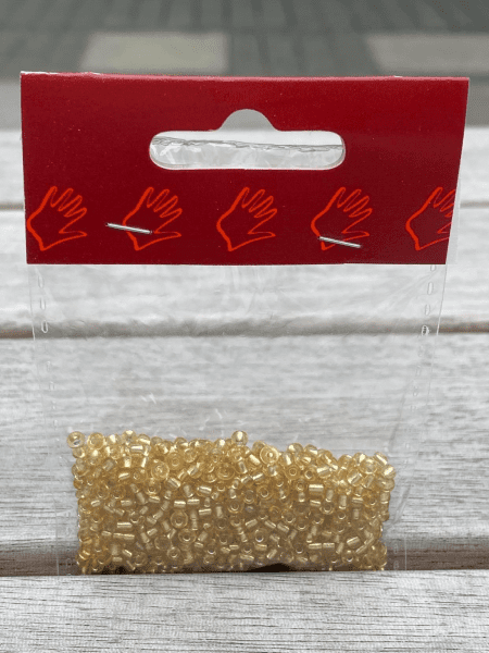 Glasperler-Rocailles 2,5 mm Klar og Guld indeni