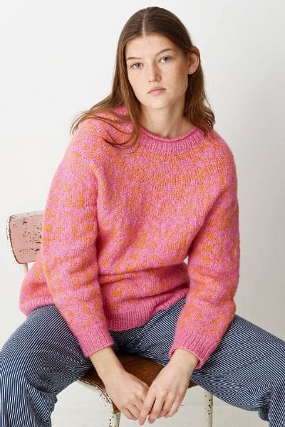 Strikkeopskrift på mønsterstrikket sweater