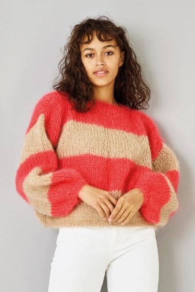 Strikkeopskrift på Sweater med brede striber